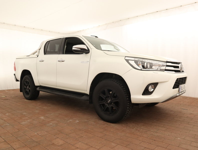 Toyota Hilux vaihtoauto
