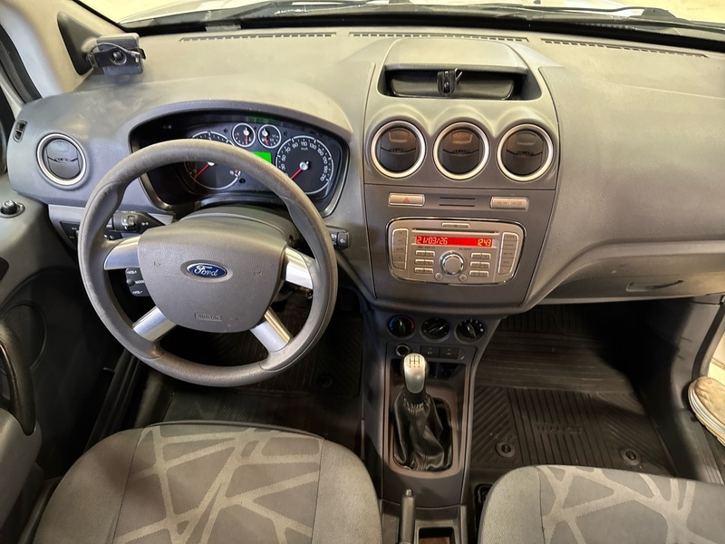 Ford Transit Connect vaihtoauto
