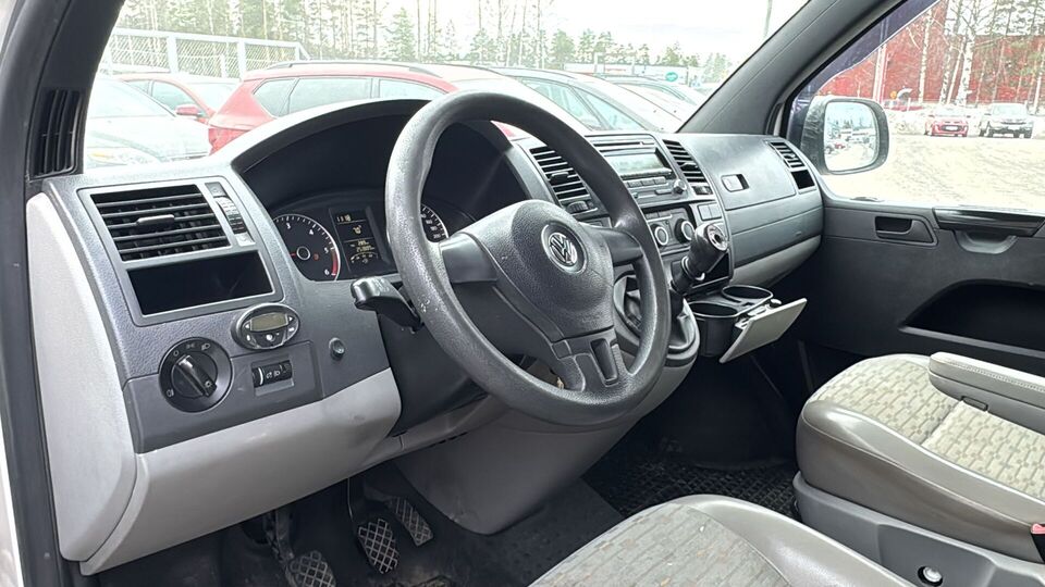 Volkswagen Transporter vaihtoauto