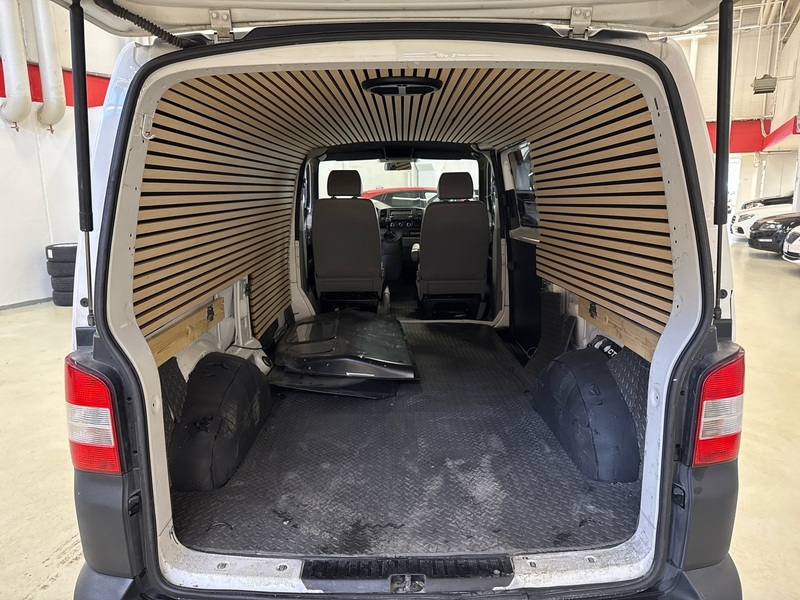 Volkswagen Transporter vaihtoauto