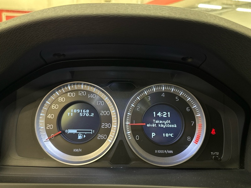 Volvo V60 vaihtoauto