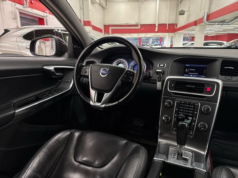 Volvo V60 vaihtoauto