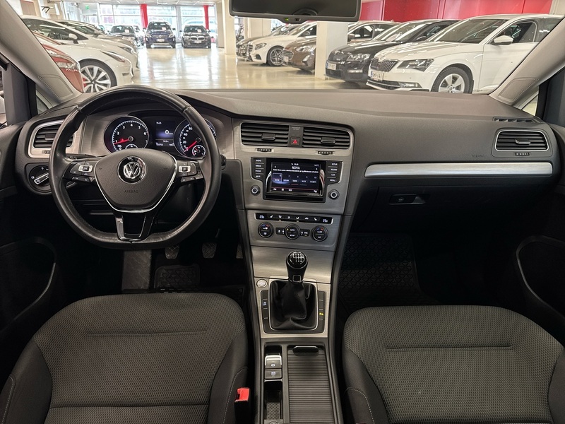 Volkswagen Golf vaihtoauto