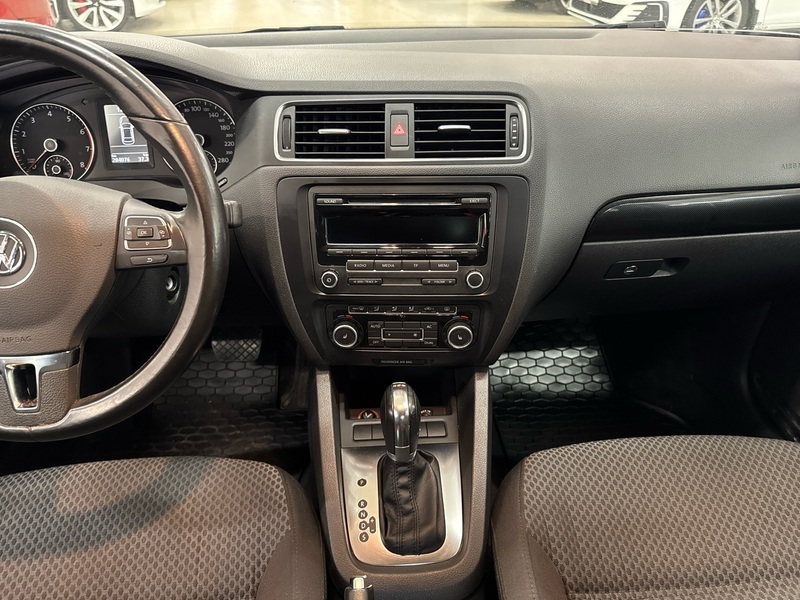 Volkswagen Jetta vaihtoauto