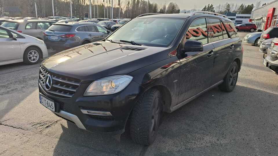 Mercedes-Benz ML vaihtoauto