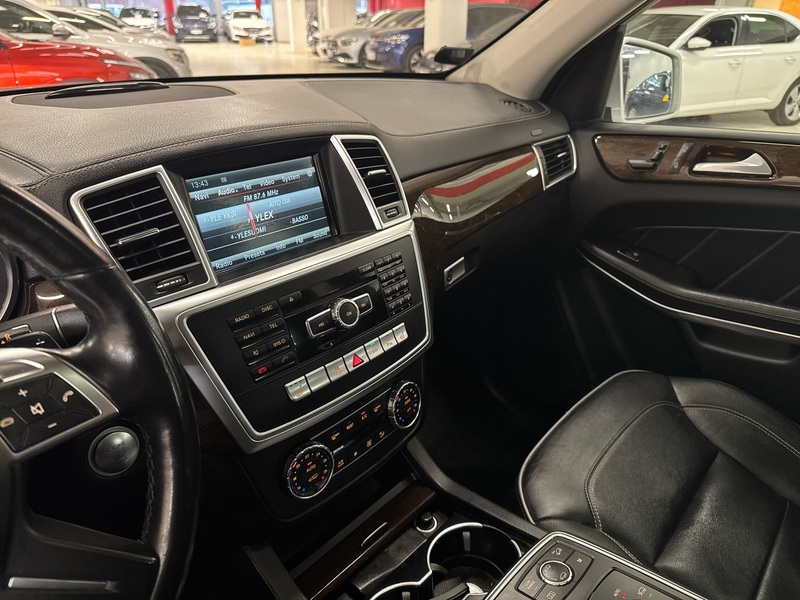 Mercedes-Benz GL vaihtoauto