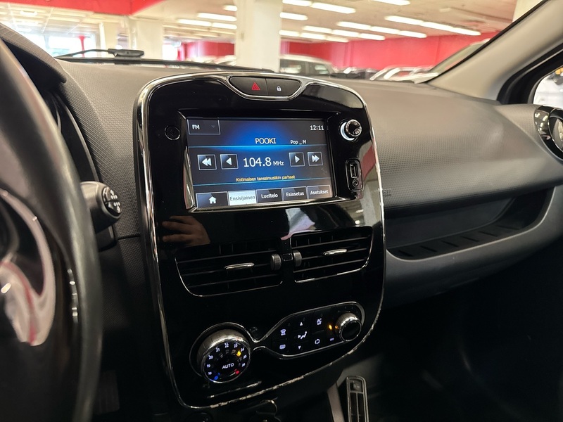 Renault Clio vaihtoauto