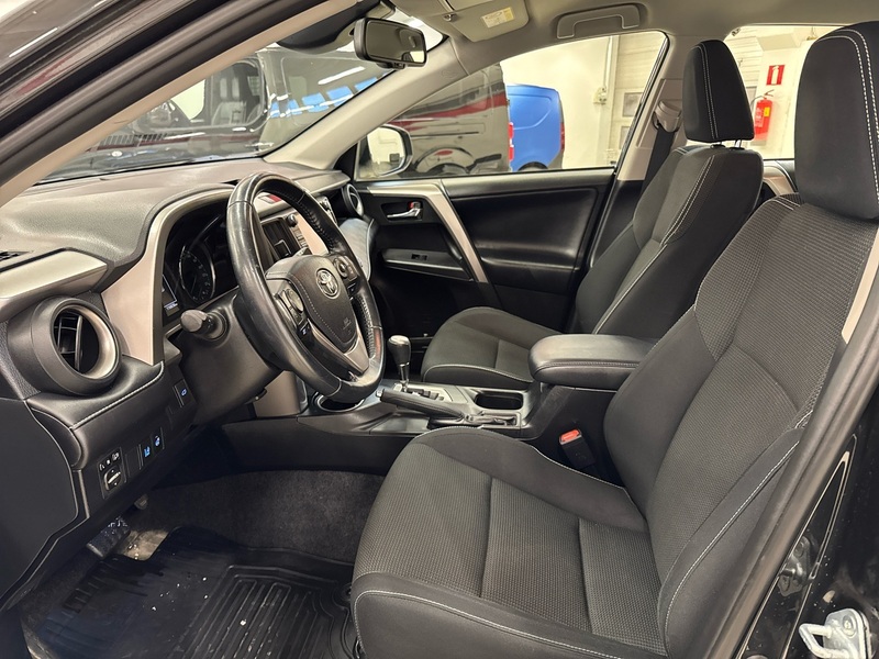 Toyota RAV4 vaihtoauto