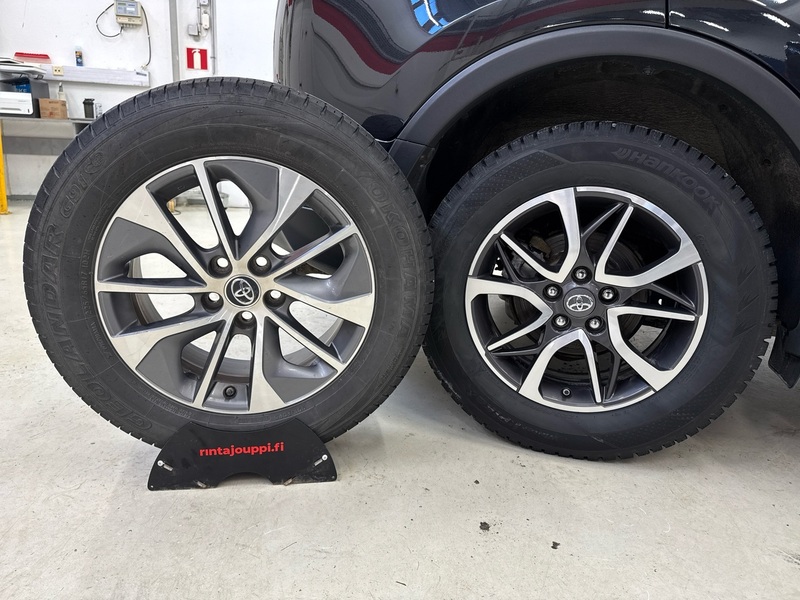 Toyota RAV4 vaihtoauto