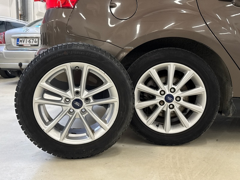 Ford Focus vaihtoauto