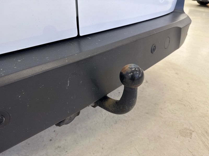 Ford Transit Connect vaihtoauto