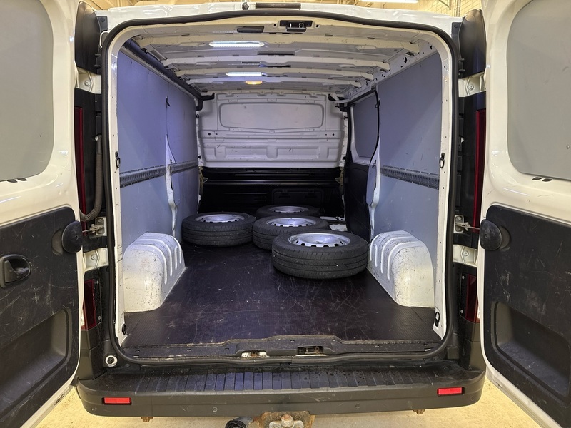 Renault Trafic vaihtoauto