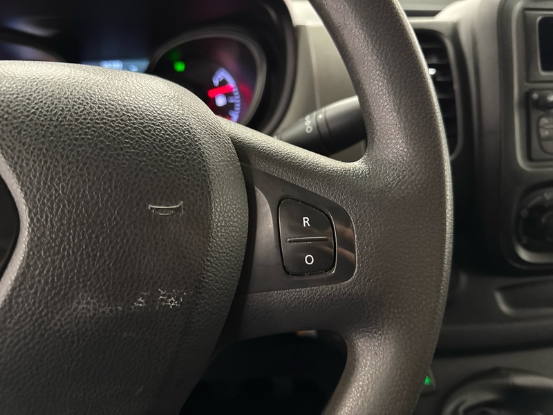 Renault Trafic vaihtoauto