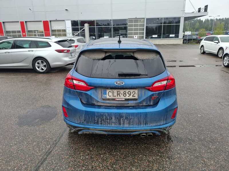 Ford Fiesta vaihtoauto