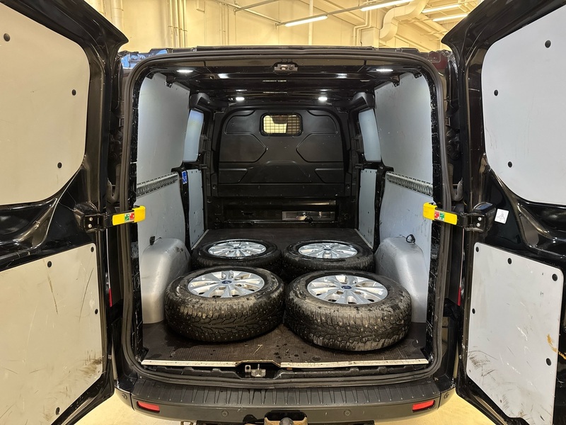 Ford Transit Custom vaihtoauto