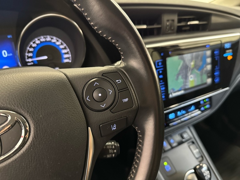 Toyota Auris vaihtoauto