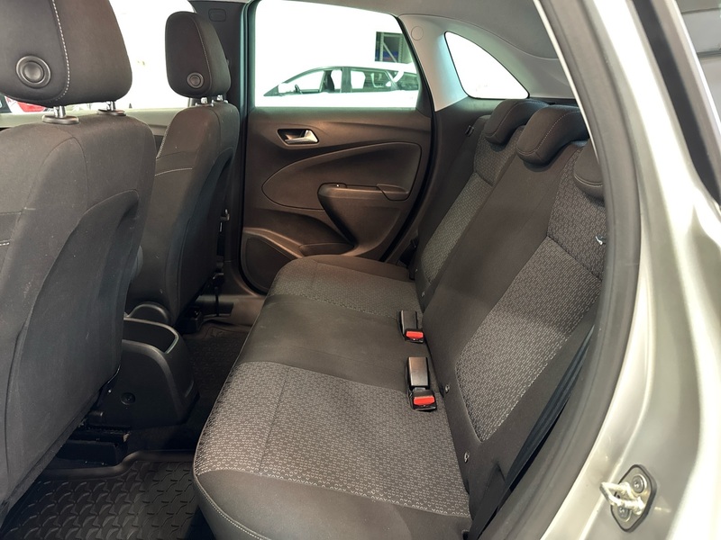 Opel Crossland X vaihtoauto