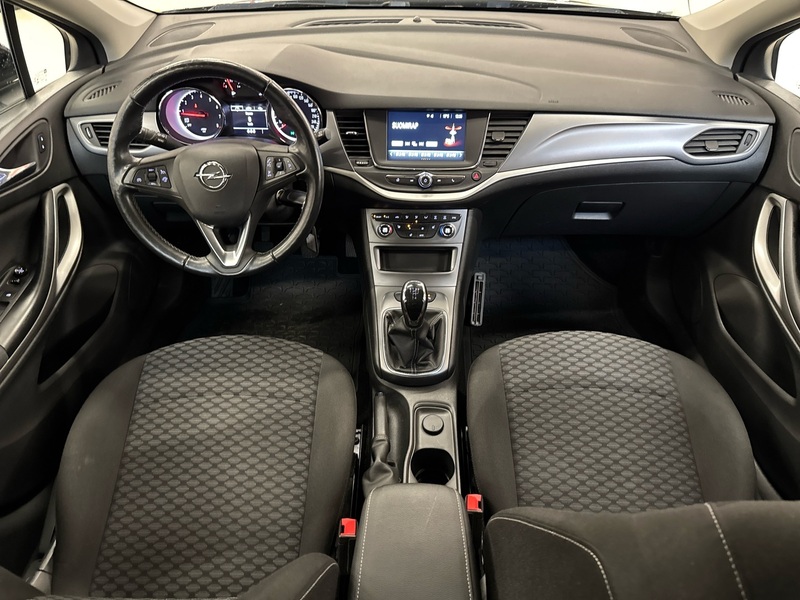 Opel Astra vaihtoauto