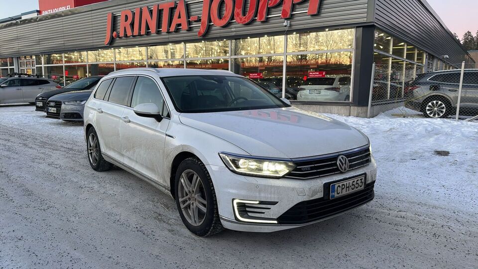 Volkswagen Passat vaihtoauto