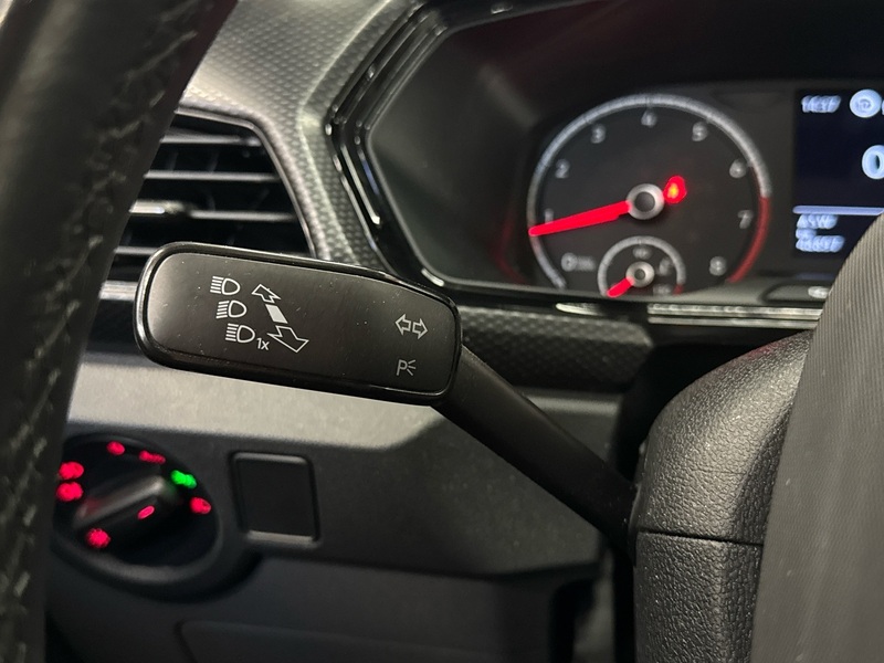 Volkswagen T-Cross vaihtoauto