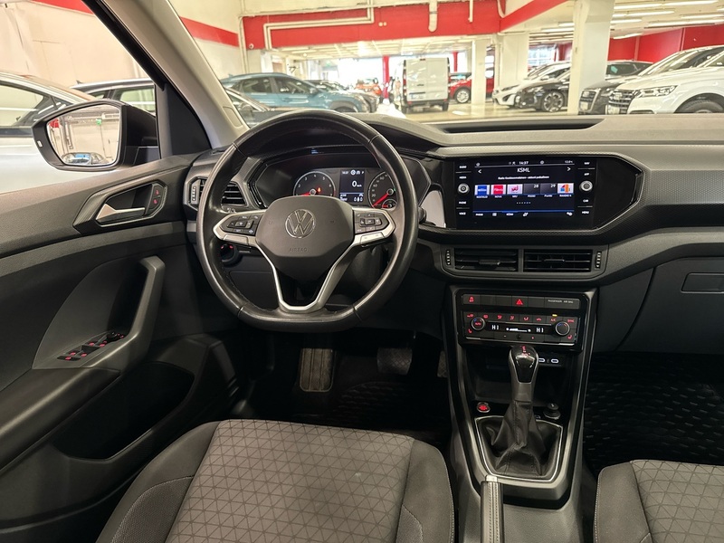 Volkswagen T-Cross vaihtoauto