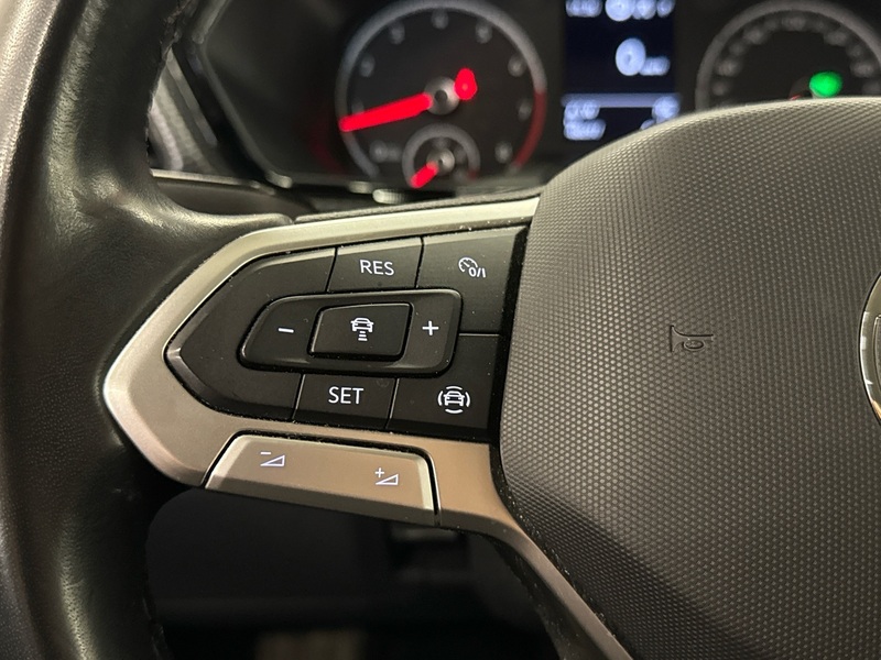 Volkswagen T-Cross vaihtoauto