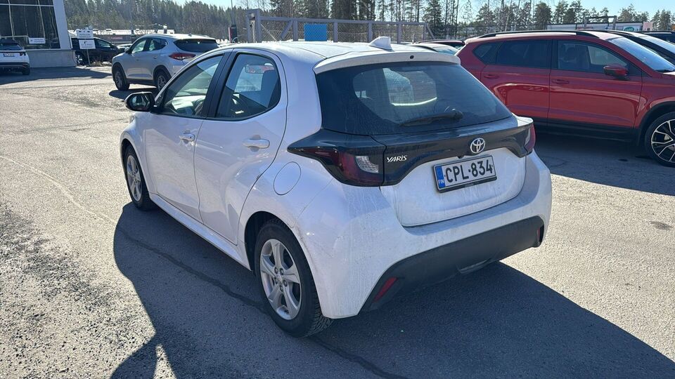 Toyota Yaris vaihtoauto