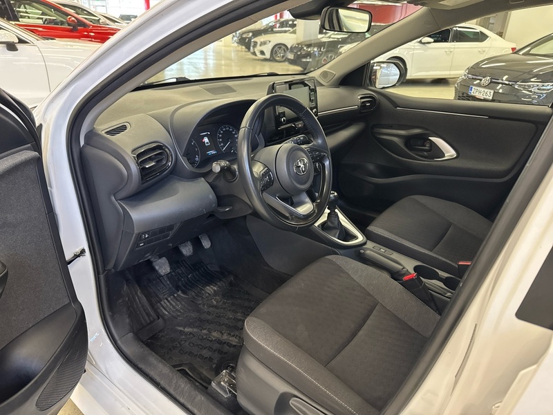 Toyota Yaris vaihtoauto