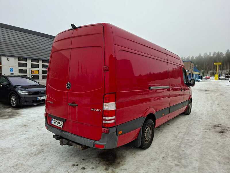 Mercedes-Benz Sprinter vaihtoauto