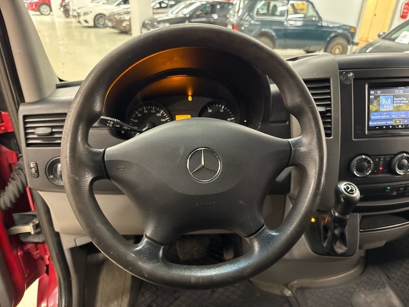 Mercedes-Benz Sprinter vaihtoauto