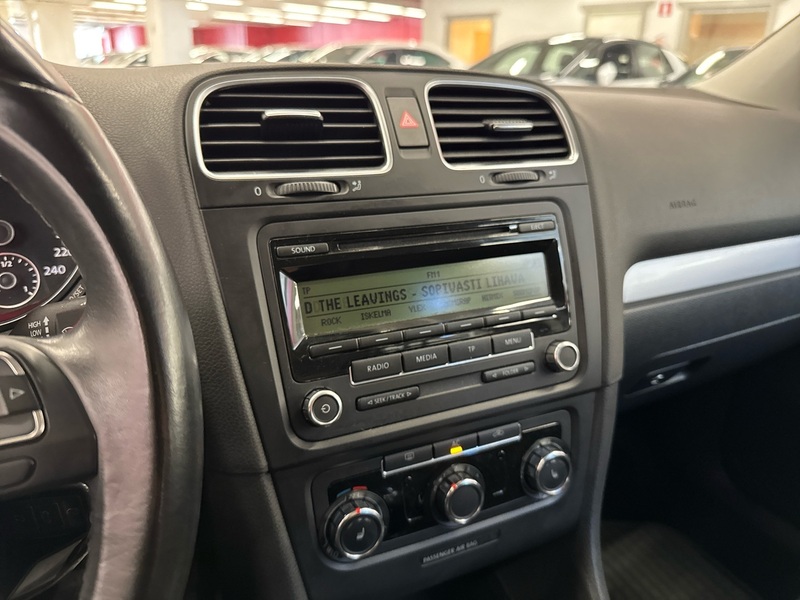 Volkswagen Golf vaihtoauto