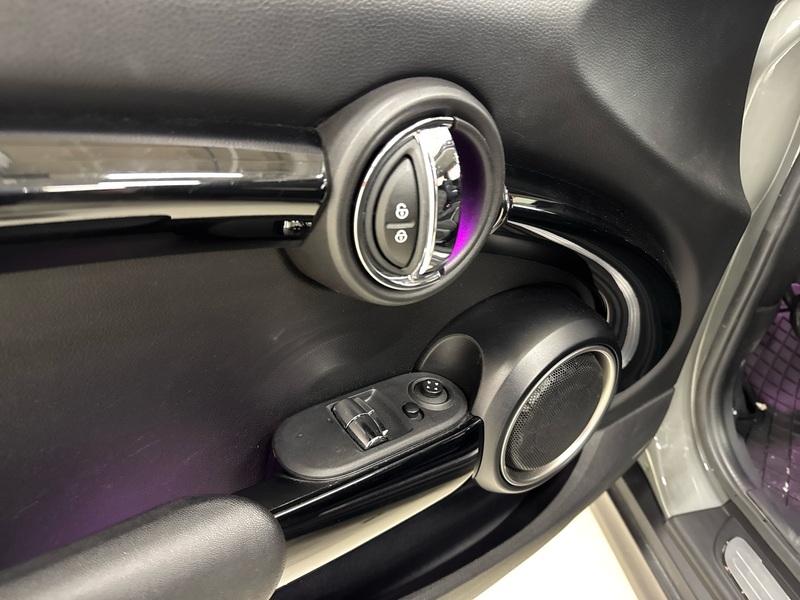 Mini Cooper S vaihtoauto