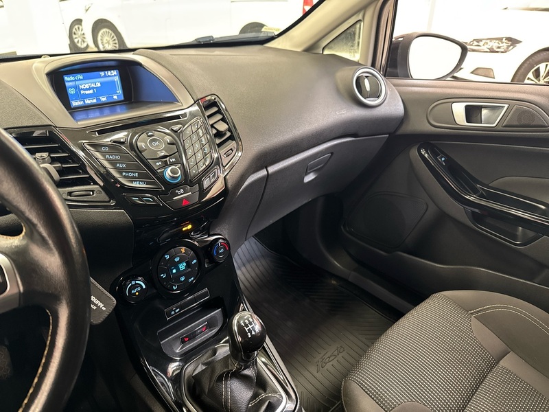 Ford Fiesta vaihtoauto