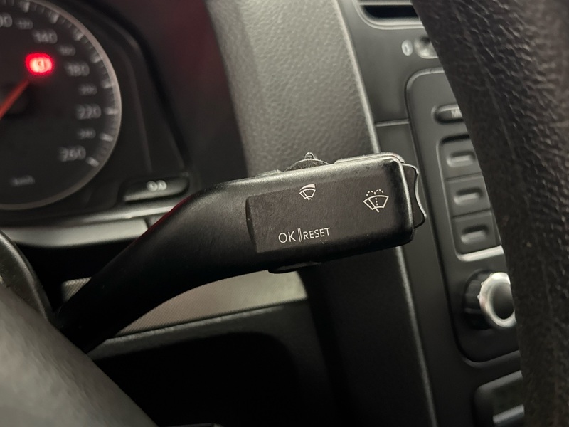 Volkswagen Jetta vaihtoauto