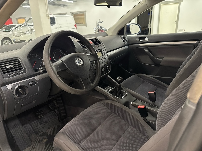 Volkswagen Jetta vaihtoauto