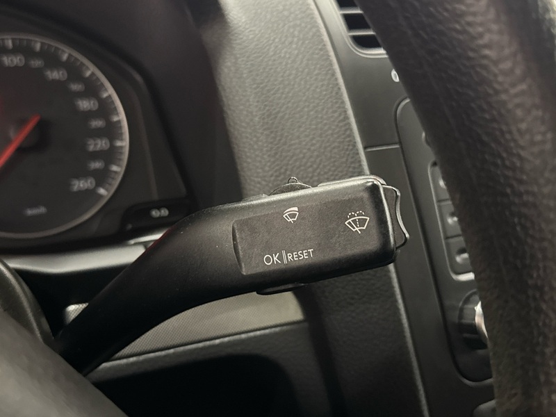 Volkswagen Jetta vaihtoauto