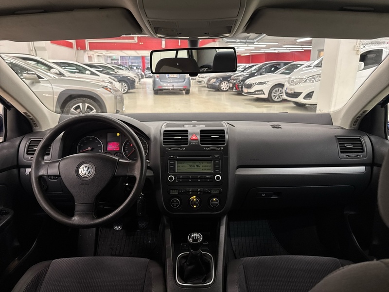 Volkswagen Jetta vaihtoauto