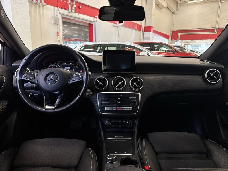 Mercedes-Benz A vaihtoauto