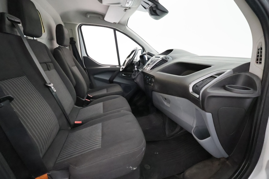 Ford Transit Custom vaihtoauto