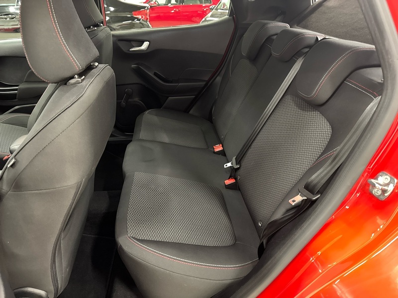 Ford Fiesta vaihtoauto