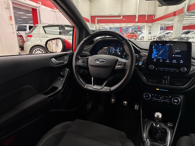 Ford Fiesta vaihtoauto