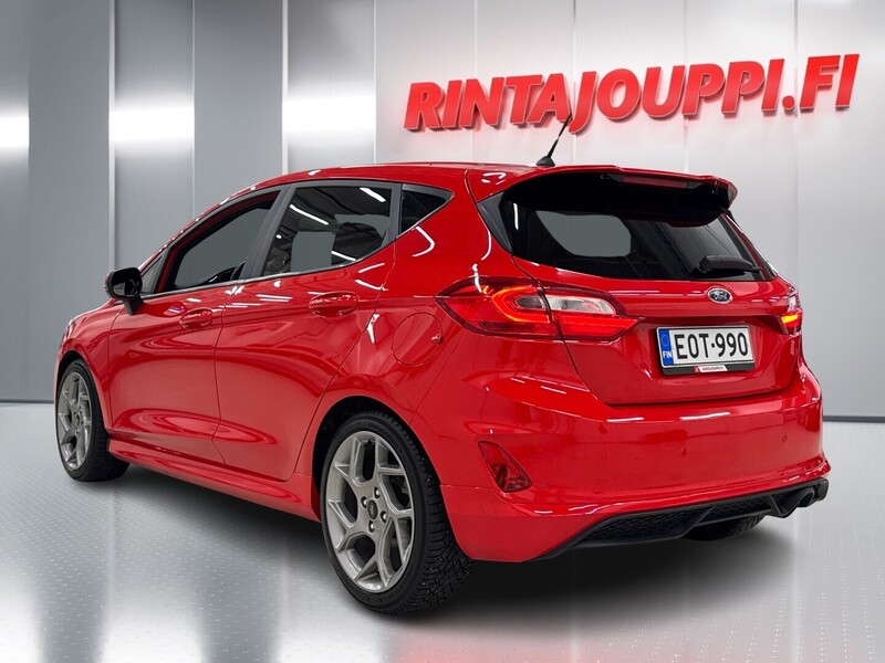 Ford Fiesta vaihtoauto
