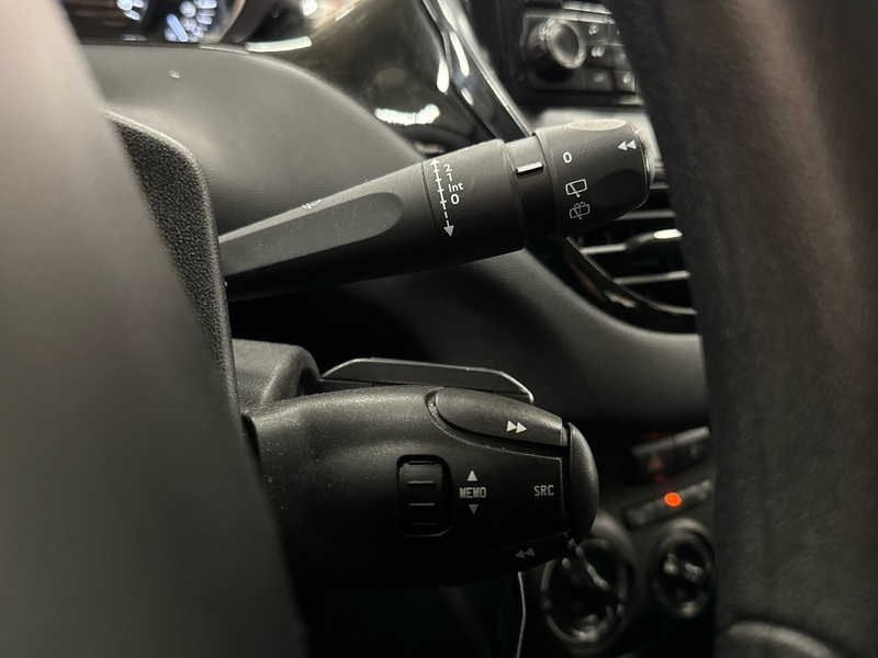 Peugeot 208 vaihtoauto