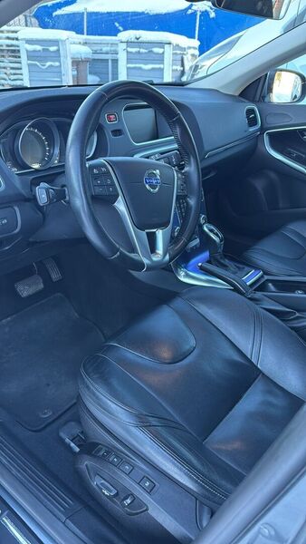 Volvo V40 vaihtoauto