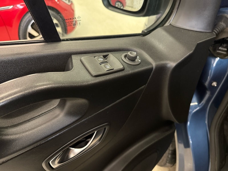 Renault Trafic vaihtoauto