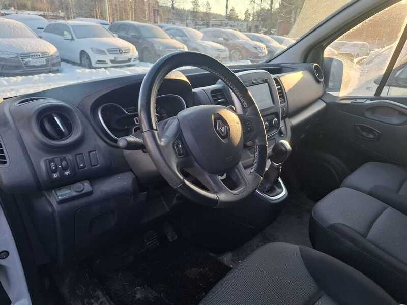 Renault Trafic vaihtoauto