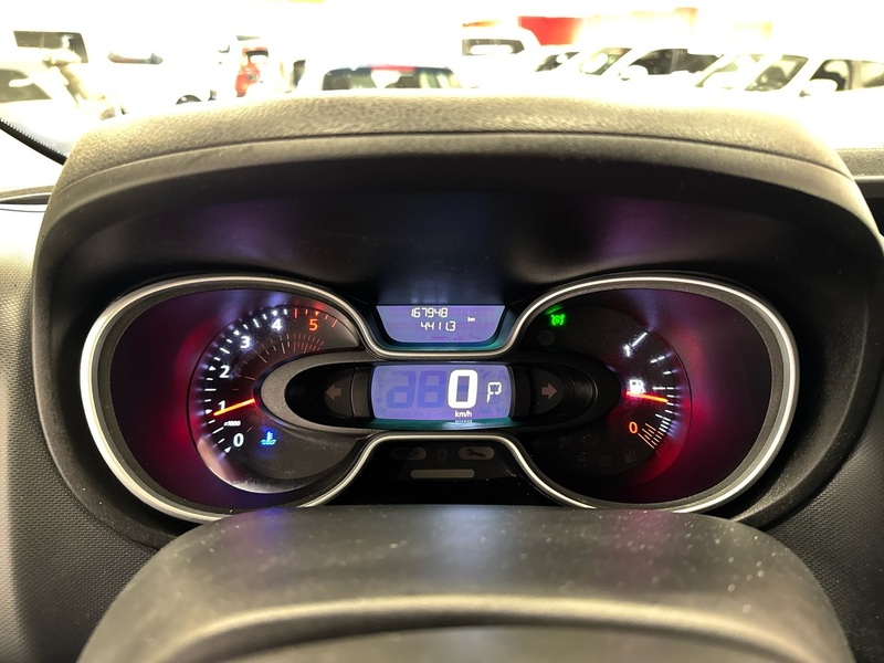 Renault Trafic vaihtoauto