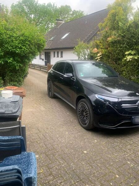 Mercedes-Benz EQC vaihtoauto