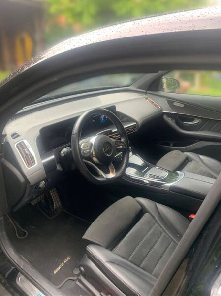 Mercedes-Benz EQC vaihtoauto