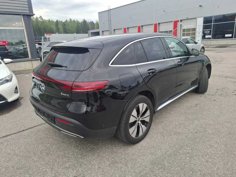 Mercedes-Benz EQC vaihtoauto